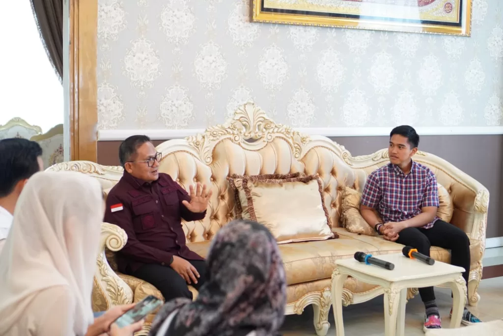 Kunjungan Kaesang Pangarep ke Gorontalo Direspons Hangat oleh Wali Kota Marten Taha
