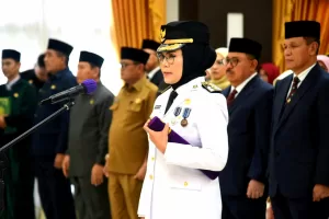 Merlan S. Uloli, Bupati Perempuan Pertama di Gorontalo, Resmi Dilantik