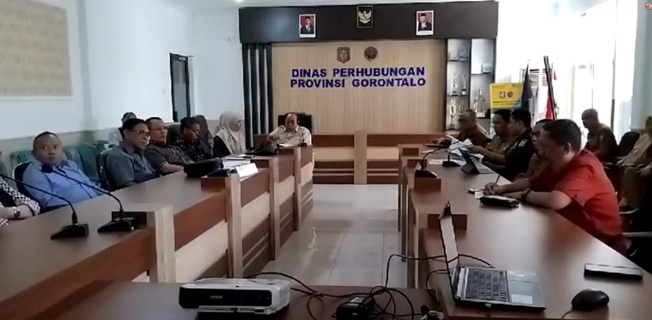 Rapat Hearing dalam pembahasan sengketa lahan Bandara Djalaludin Gorontalo