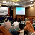Rapat koordinasi dalam laporan penggunaan dana pemilu 2024 oleh KPU Gorontalo
