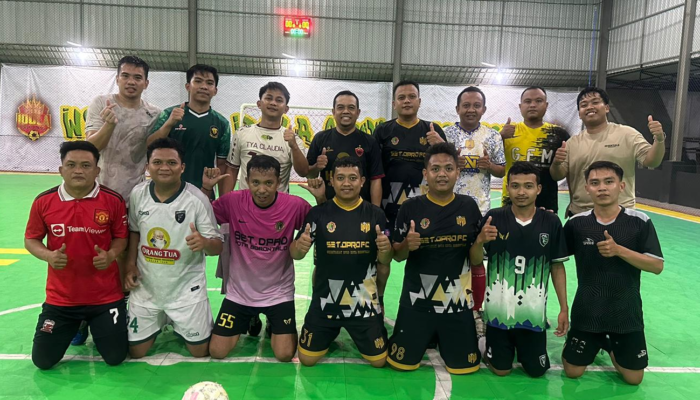 Sekretariat DPRD Gelar Pertandingan Sepak Bola Persahabatan