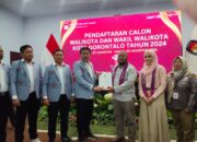 Datang Dengan Cara Unik, Pasangan Ramah Resmi Daftar Ke KPU Kota Gorontalo