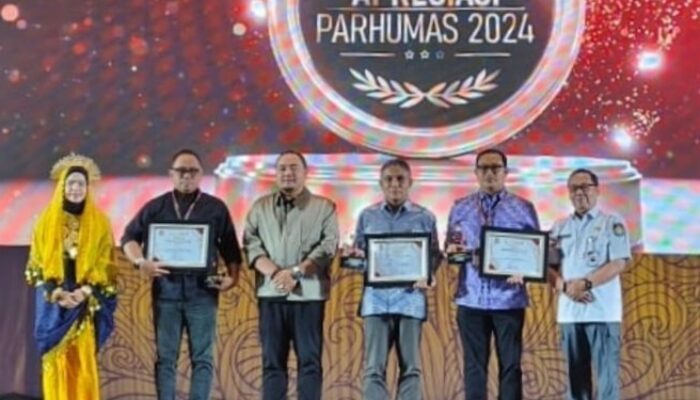 KPU Provinsi Gorontalo Raih Penghargaan Terbaik Kedua Anugerah Parhumas 2024