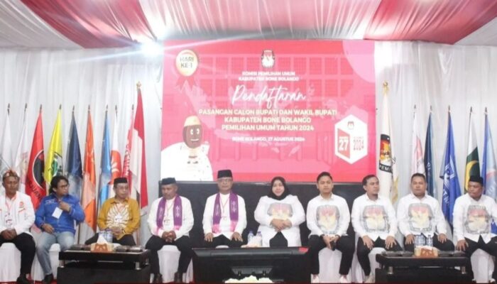 Pasangan ISTIQOMAH Resmi menjadi Pendaftar Pertama di KPU Bone Bolango