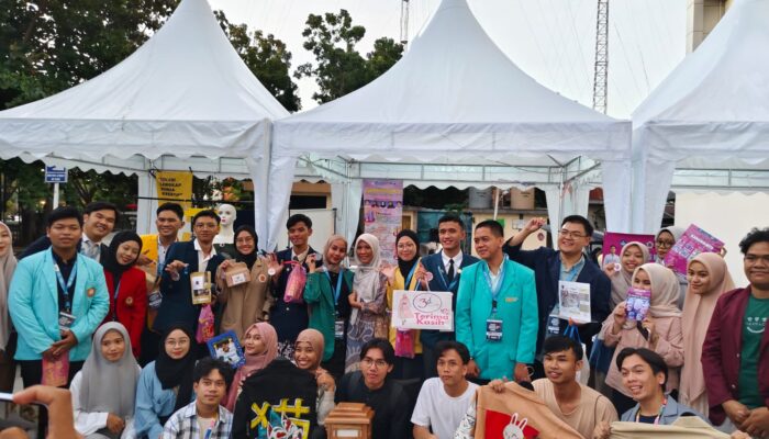 LAYOUTH.ID Sukses Gelar Bazar Kreatif: Gaet Perhatian Mahasiswa