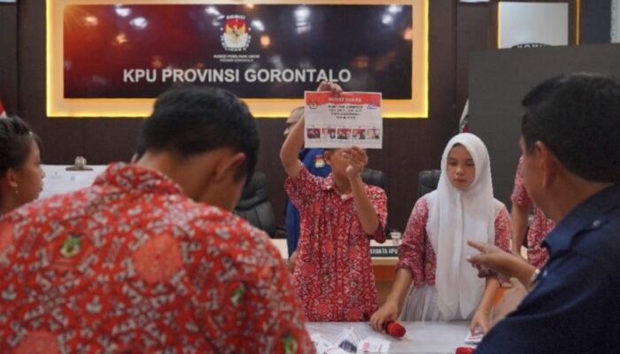 KPU Provinsi Gorontalo Terima Kunjungan Siswa SMA untuk Penguatan Profil Pelajar Pancasila