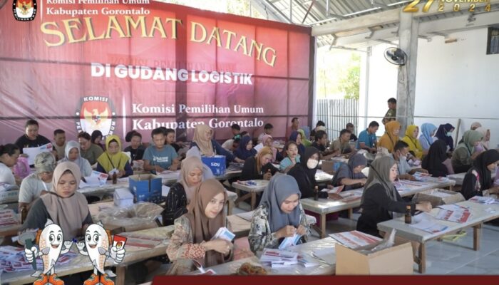 KPU Kabupaten Gorontalo Melakukan Penyortiran dan Pelipatan Surat Suara Pilkada 2024