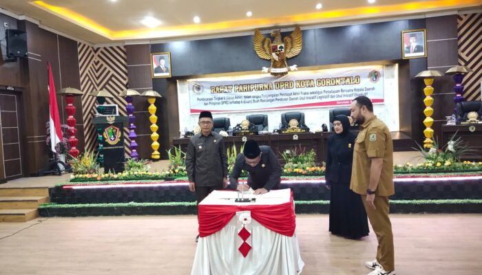 DPRD Kota Gorontalo Gelar Rapat Paripurna, Sahkan Enam Ranperda