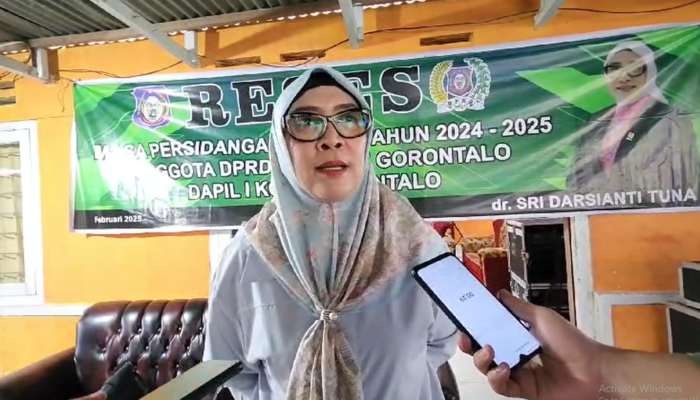 Sri Darsianti Tuna Akan Bangun Tempat Sampah di Dulomo Selatan