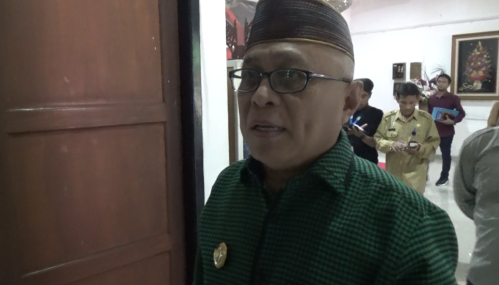 Bupati Sofyan Puhi Evaluasi Implementasi 12 Instruksi Kunci
