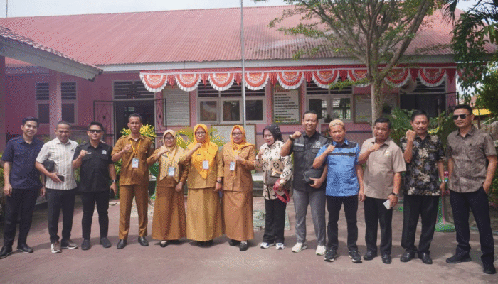 Komisi I Dekot Pantau UN, Sorot Ketimpangan dan Sarana Sekolah