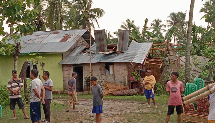 BPBD Catat 104 Rumah Rusak Akibat Angin Puting Beliung