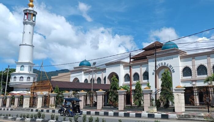 Adhan Sesalkan Masjid Baiturrahim Belum Miliki Struktur Rema Muda