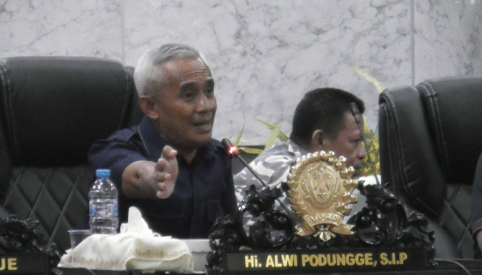 Alwi Podungge Ingatkan Dinas Sampaikan Data PAD Yang Akurat