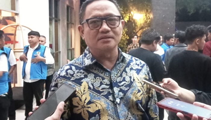 KNPI Gorontalo Resmi Dilantik, Ketua DPRD Kota Irwan Hunawa: “Pemuda Harus Jadi Garda Terdepan Perubahan”