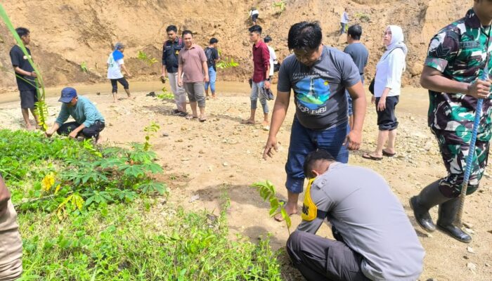 Aksi Hijau di Sungai Bionga-Kayubulan: Pemkab Gorontalo dan Mapala Mohuyula Tanam Pohon dan Bersih-bersih Sungai