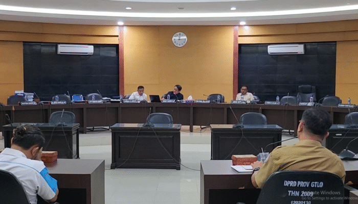 Pansus Sawit Soroti Jawaban Perusahaan Dan Petani Plasma