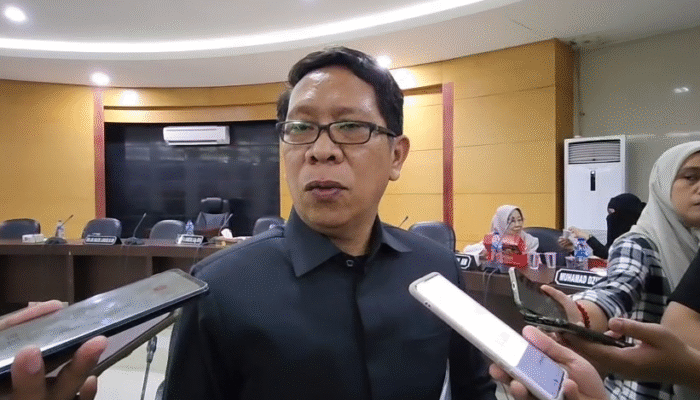 Deprov akan Turlap Periksa Dokumen Pungutan Sekolah