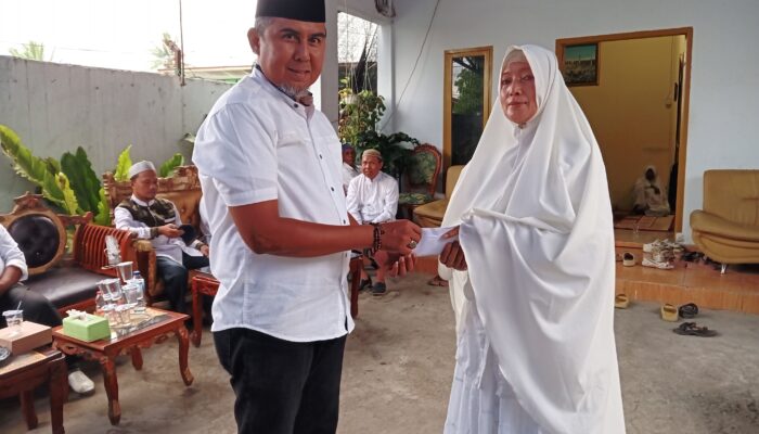 Komunitas Sagela Serahkan Donasi untuk Anggota yang Berpulang