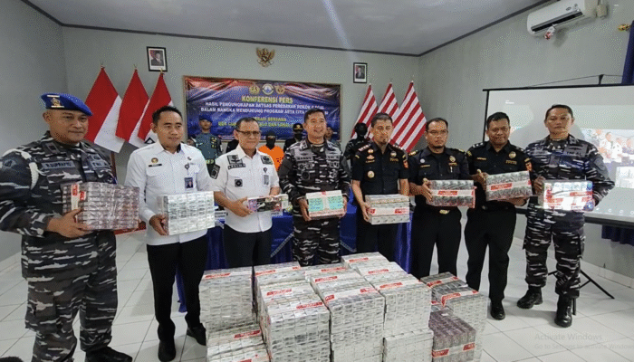 TNI AL dan Bea Cukai, Gagalkan Peredaran 100 Ribu Rokok Ilegal
