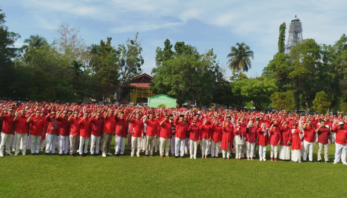 Wabup Tonny Pimpin Apel Pagi Semarak HUT RI ke-80