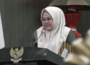 Dukung SMAN 8, Maryam Umadji Puji Idah – Adhan