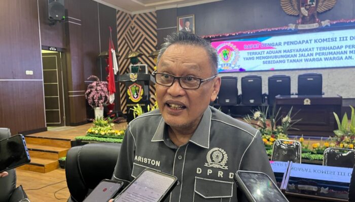Pemanfaatan Trotoar Panjaitan Dorong Ekonomi Malam, Pemerintah Kota Sebut Legal dan Berdampak Positif