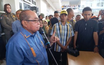 Adhan Dambea : Teladan Kepemimpinan yang Tegas dan Menginspirasi