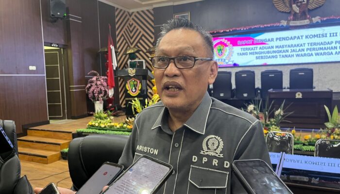 Ariston Desak Pemda Tuntaskan Persoalan Aset dengan Bank SulutGo