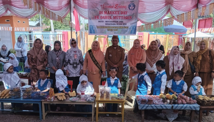 Market Day: Serunya Belajar Bisnis Ala TK Darul Muttaqin