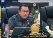 Totok Bachtiar Ingatkan Kontraktor Rampungkan Proyek Tanpa Korbankan Kualitas