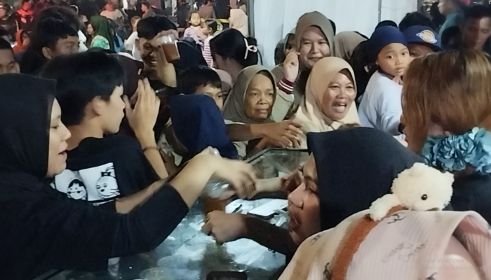 2.026 Cup Kolak Ubi Meriahkan Pawai Obor Nuzulul Quran