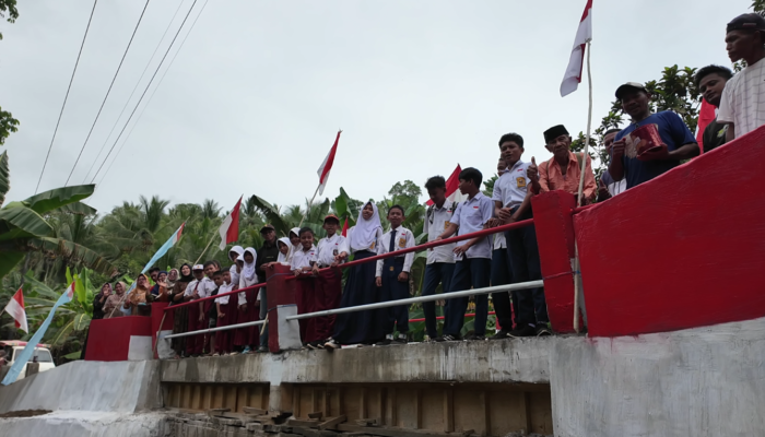 Jembatan Garuda Rampung, Permudah Akses Warga Dan Siswa