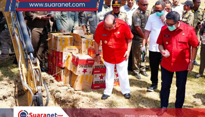 ‎Musnahkan Ribuan Miras, Wali Kota: Perang Melawan Peredaran Miras Belum Berakhir!