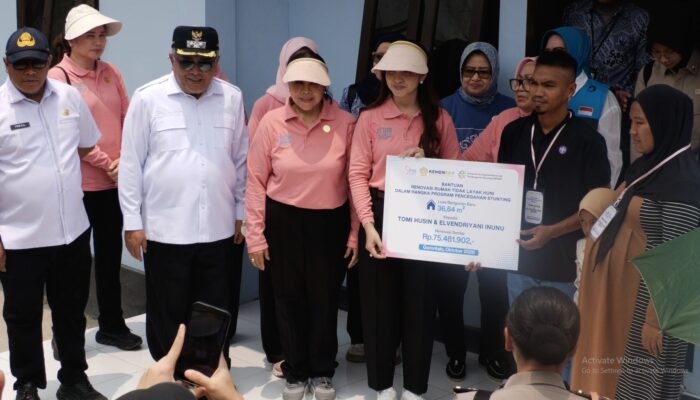 Selvi Ananda Resmikan 5 Rumah Layak Huni Beresiko Stunting
